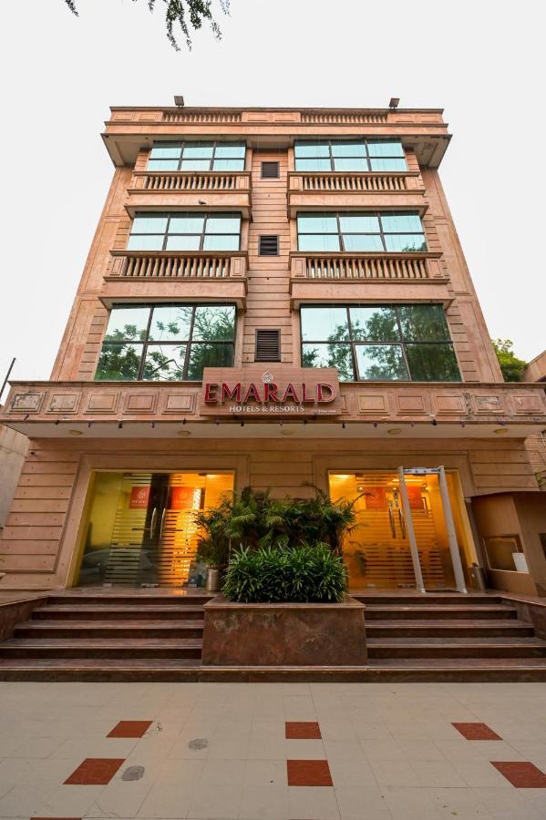 Hotel Emarald, New Delhi Nova Deli Exterior foto